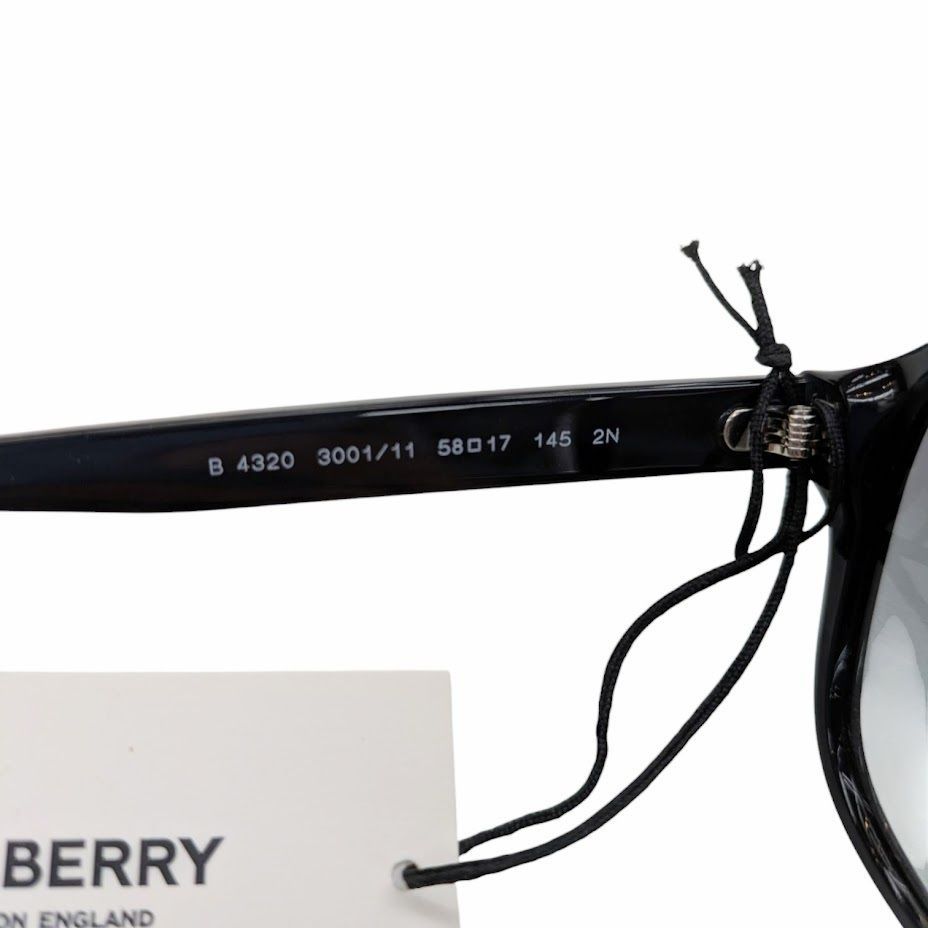 未使用品 BURBERRY LONDON バーバリー ロンドン サングラス