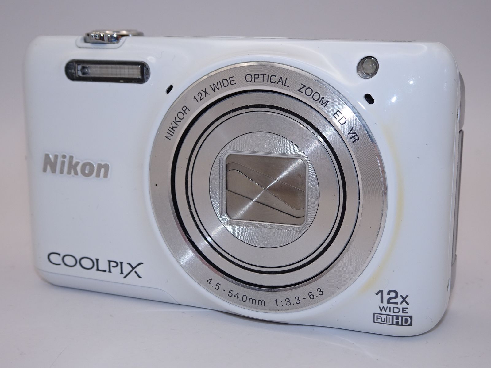 カメラ【オススメ】Nikon クールピクス S6600WH ナチュラルホワイト - コンパクトデジタルカメラ