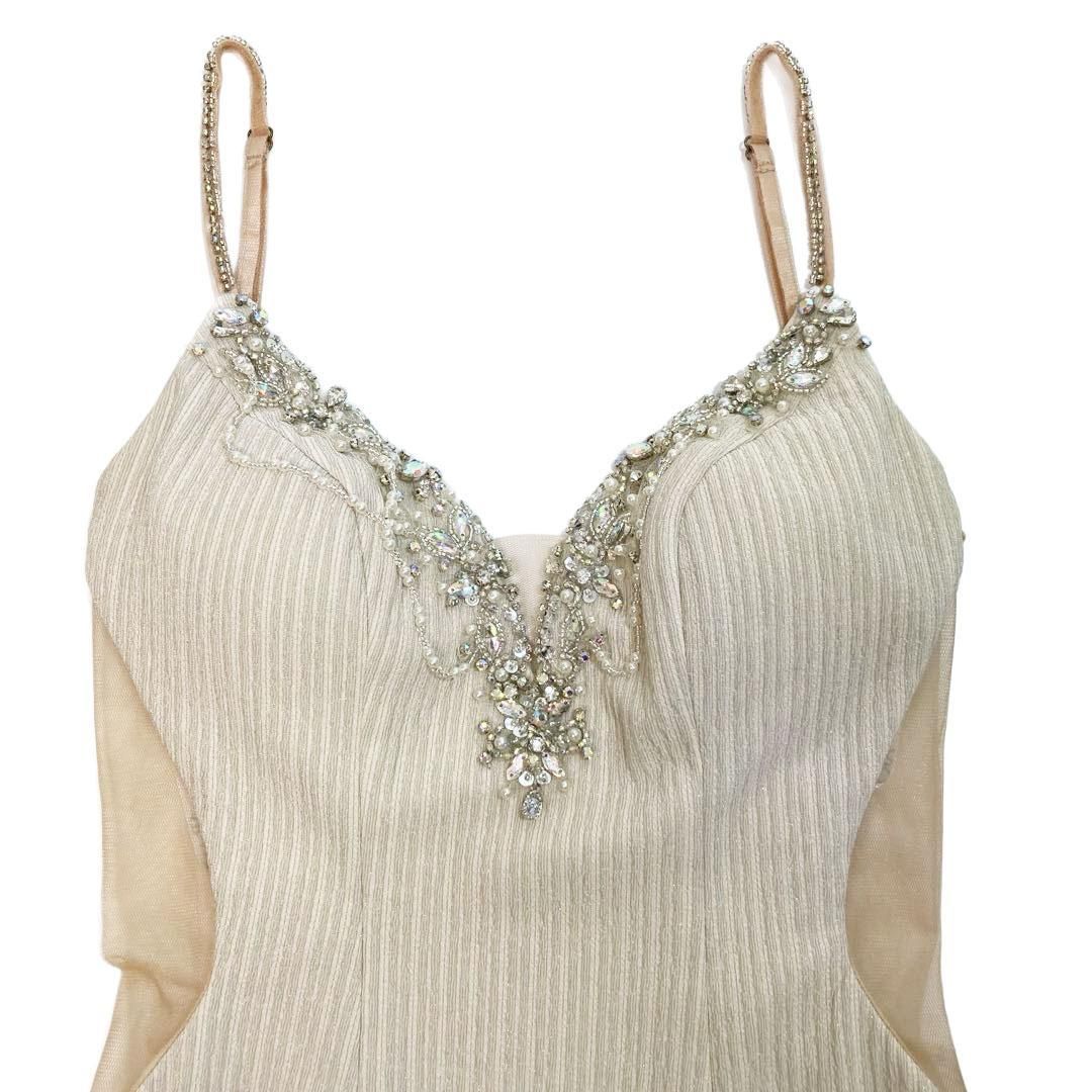 フェミニンパールチェーンタイトミニドレス