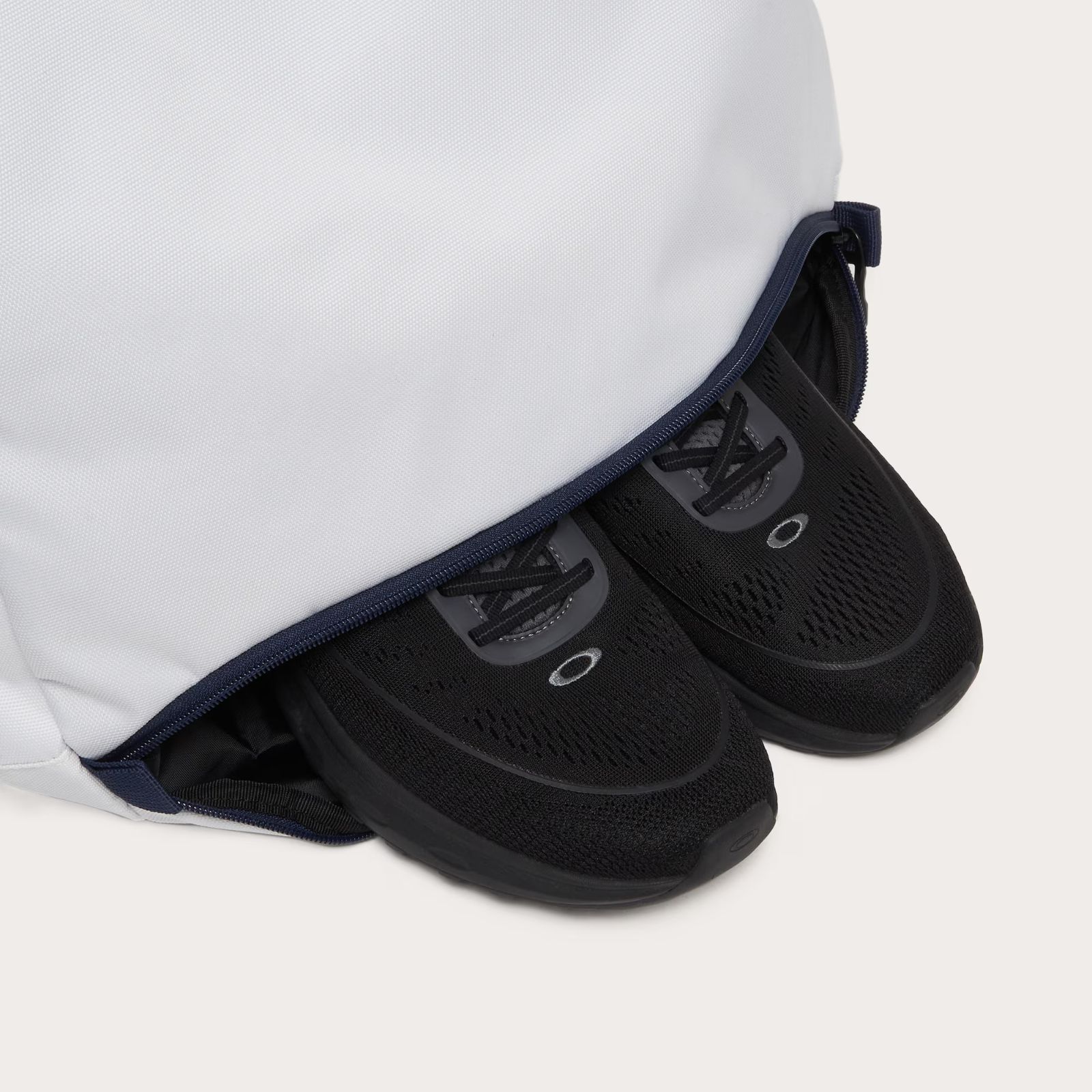 廃盤商品 オークリー OAKLEY ゴルフ 軽量 大容量 トートバッグ ホワイト 葛西店 【お中元ギフト】