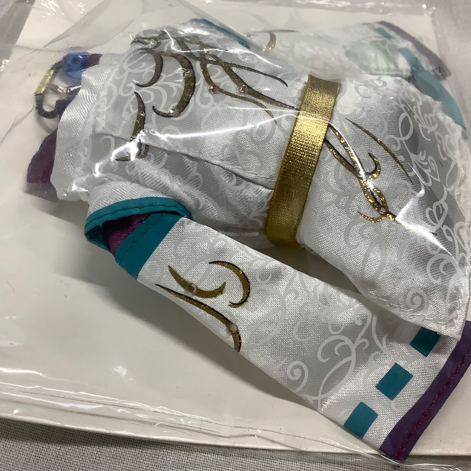 羽生結弦 SEIMEI 衣装チャーム 羽生結弦“SEIMEI”の衣装を特製チャームで再現！！ | エンスカイ