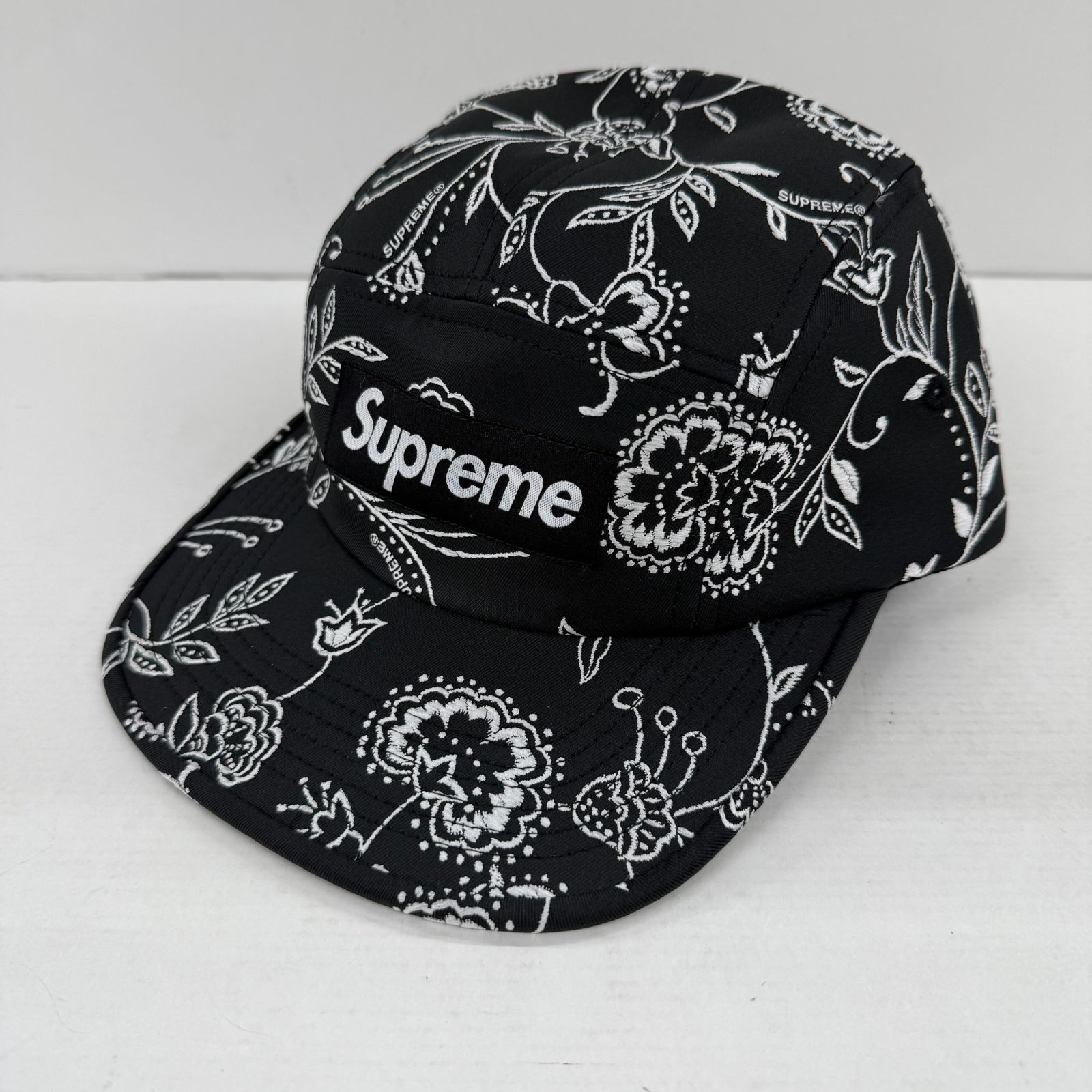Supreme Floral Jacquard Camp Cap SUP-SS25-WEEK3-012 シュプリーム フローラル ジャカード キャンプ キャップ メンズ キャップ 帽子 V1534-001 259