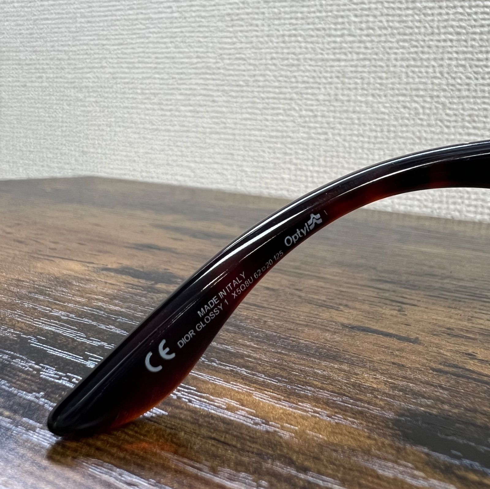 Christian Dior クリスチャンディオールGLOSSY1グロッシー Christian Dior クリスチャン・ディオール GLOSSY1 グロッシー1
