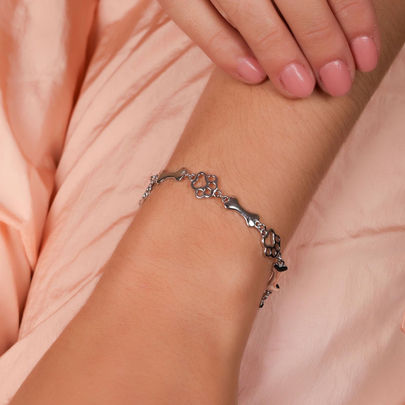 人気商品 レイヤリングベストフレンドアニマルマルチBFFペットラバードッグパピー Jewelry リンクマルチチャームボーン＆ポープリントブレスレットとイヤリングジュエリーセット女性ティーンエイジャー用.925スターリングシルバー7.5インチ Bli