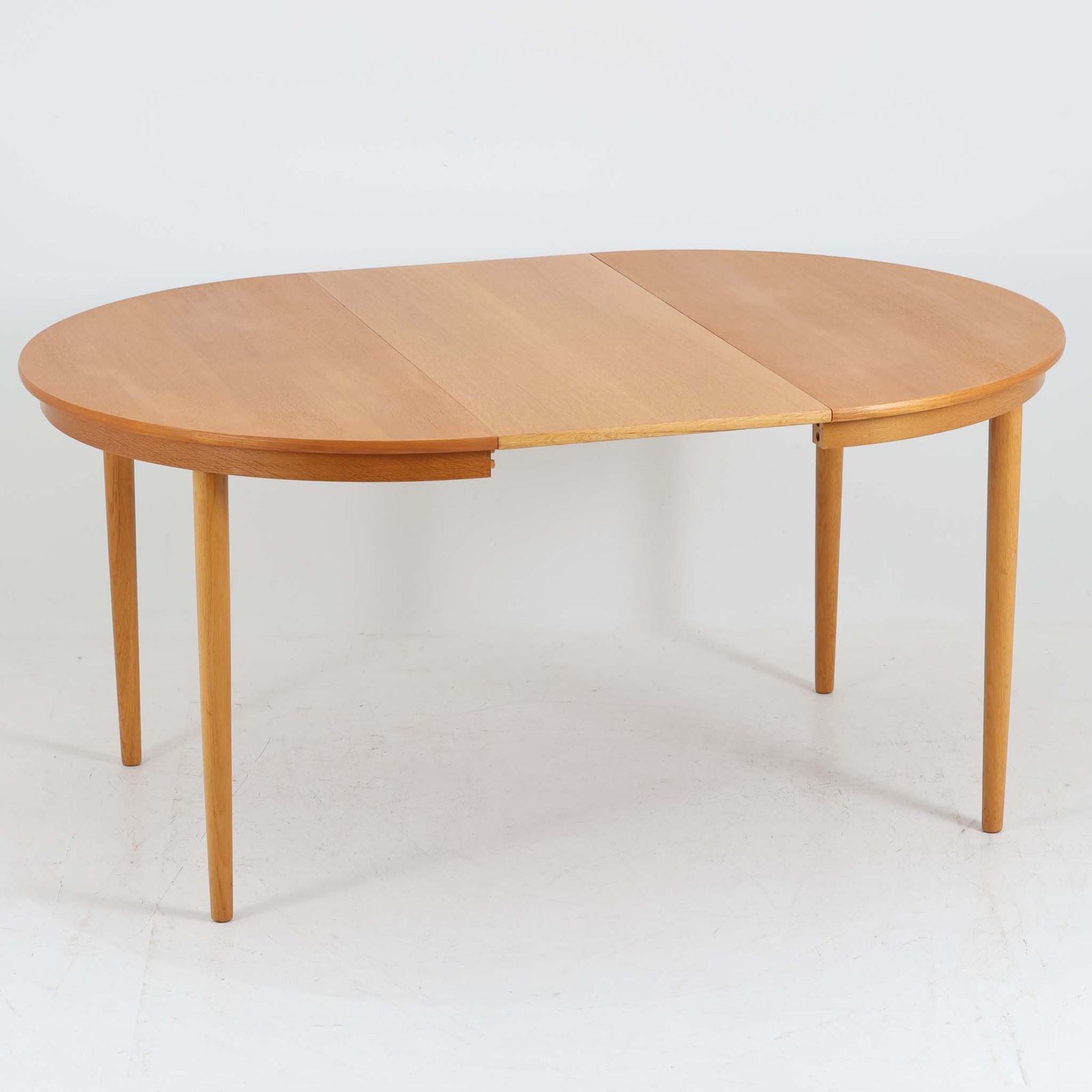 Farstrup Mobler 円形エクステンションダイニングテーブル オーク 直径110cm デンマーク製 北欧ビンテージ家具 DK18660 MARWIL-DEMENAGEMENTS_CH