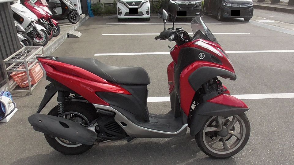 SE82J トリシティ125 車体 :#1697096558 - メルカリ