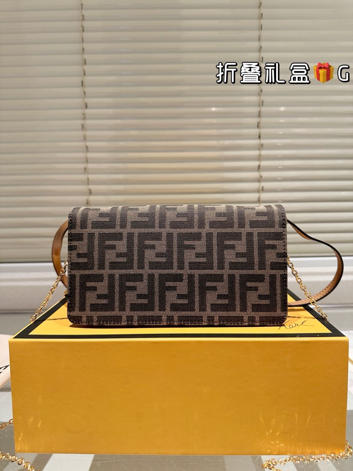 大特価SALE★FENDI★レディース クロスバッグ★ 今日特価】Chic Fendi チックフェンディ クロスバッグ-WTO輸入