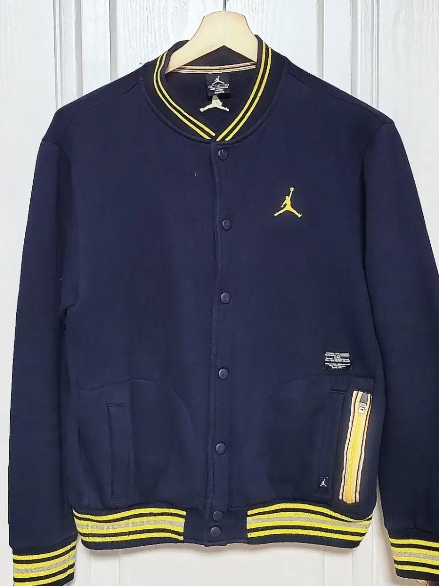 史上最も激安 ジョーダン NIKE(ナイキ) スタジャン ジャケット スタジアム ジャケット・アウター