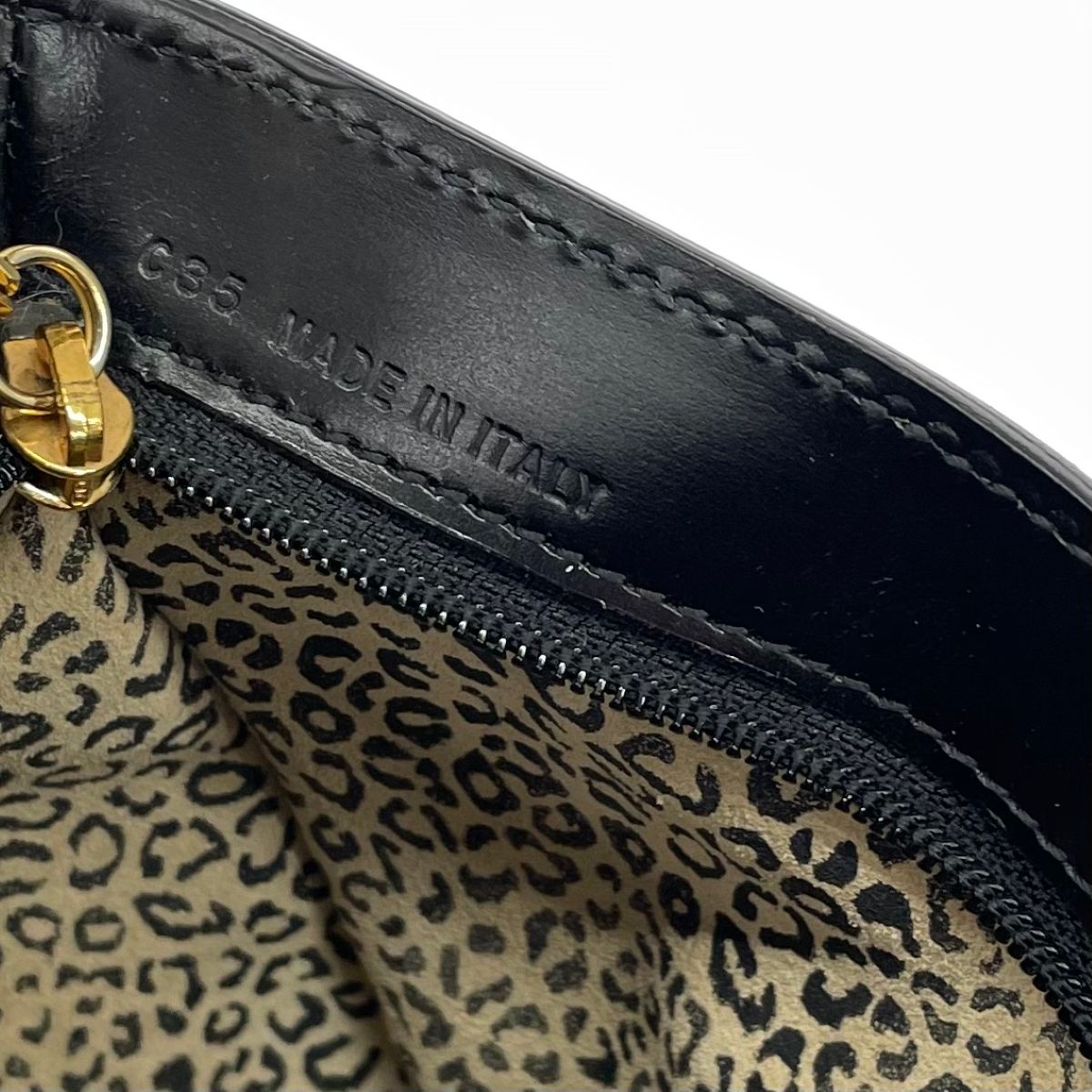 美品 Cartier カルティエ パンサー ポーチ ブラック レザー 美品 Cartier カルティエ パンサー ポーチ ブラック レザー