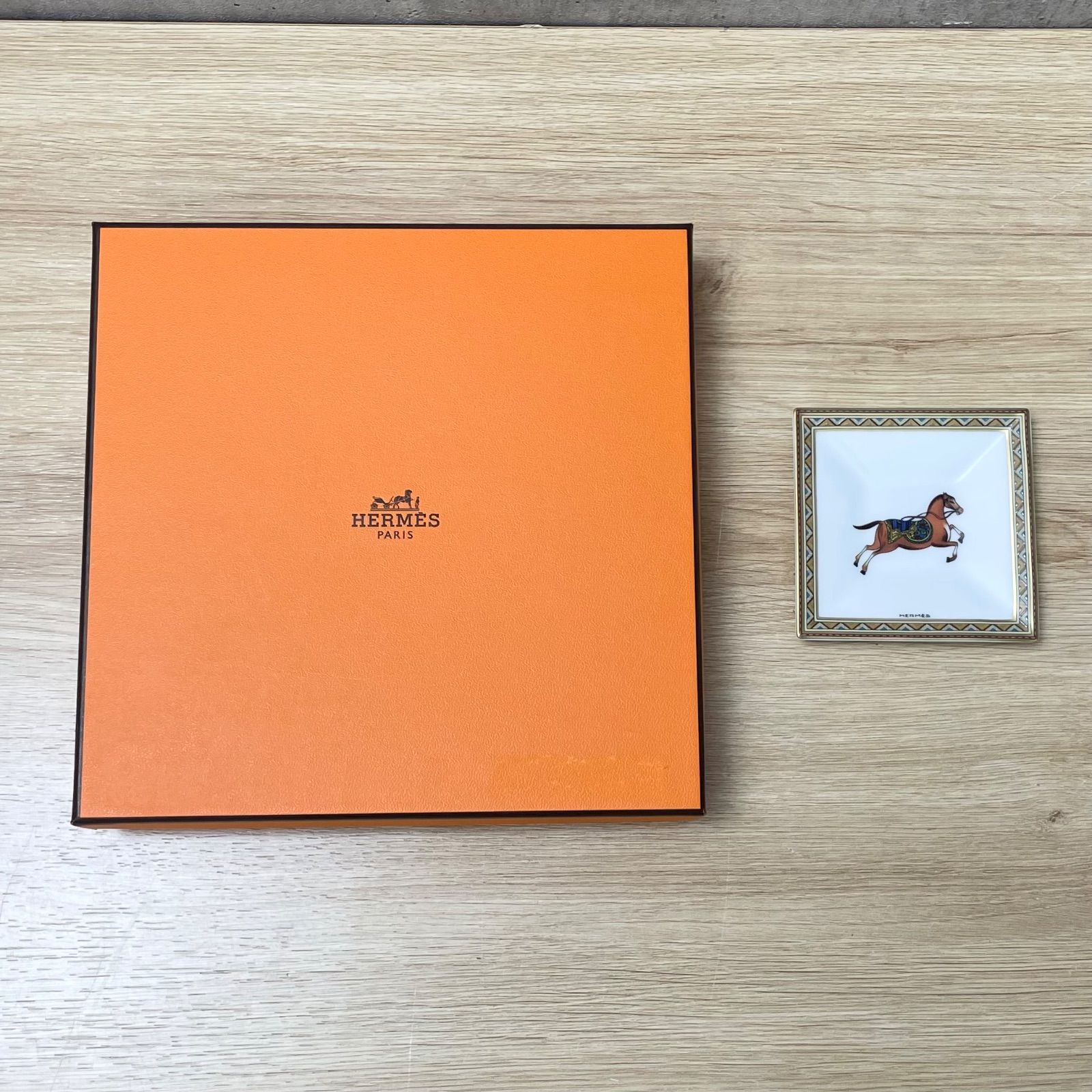 エルメス シュバルドリアン お皿 スクエア HERMES エルメス シュヴァル