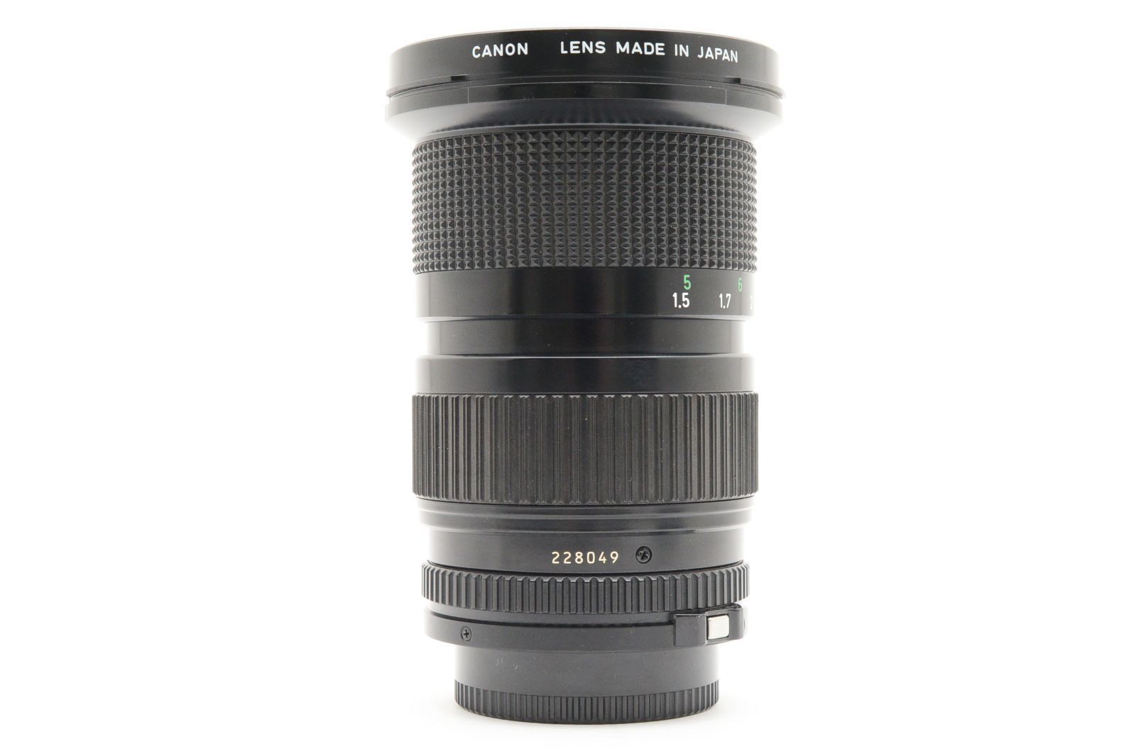 ★美品★ NEW FD 35-105mm F3.5 MACRO オールドレンズ キヤノン CANON NEW FD 35-105mm F3.5 MACRO オールドレンズ☆ LL110