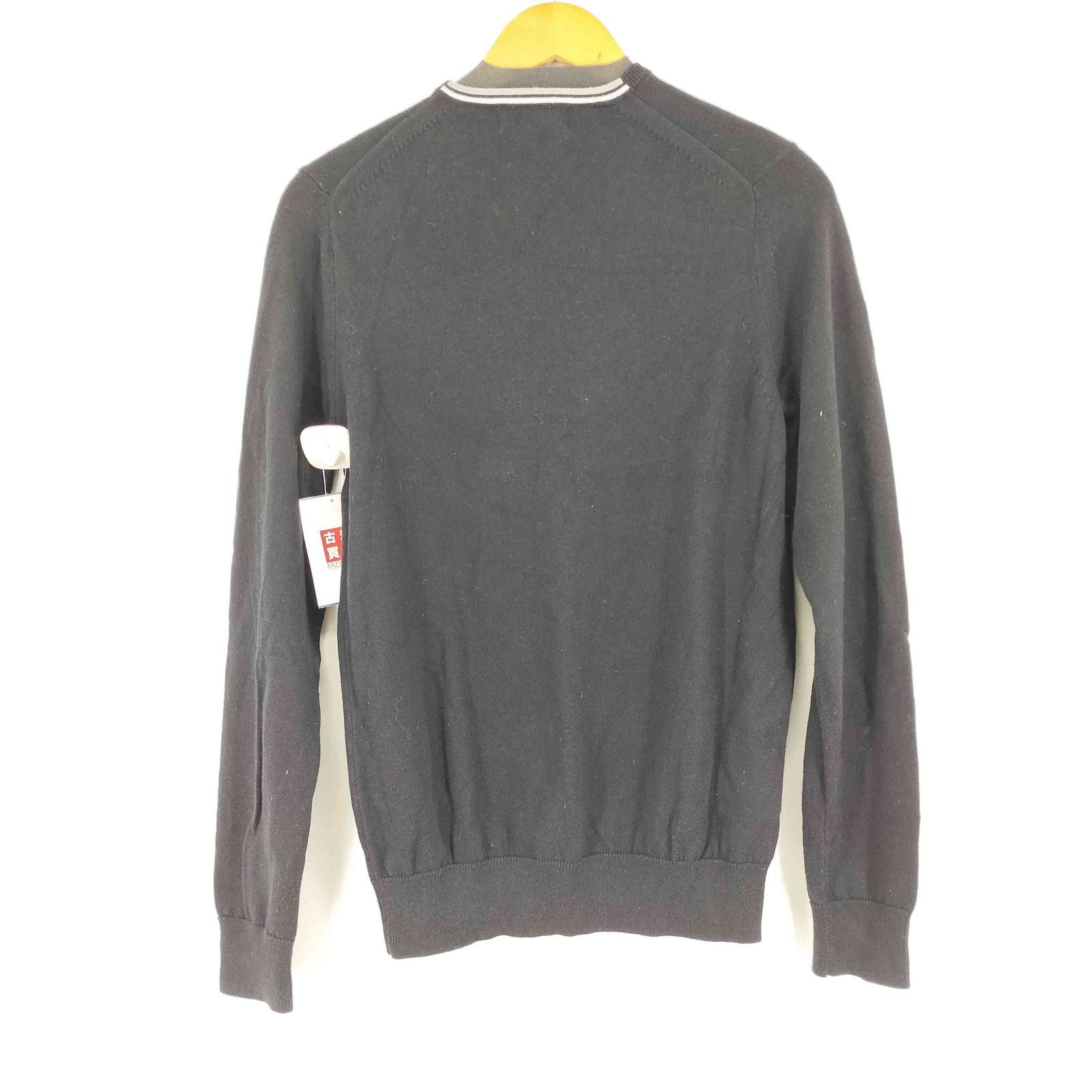 フレッドペリー FRED PERRY フロントロゴ刺繍 Vネックニット メンズ