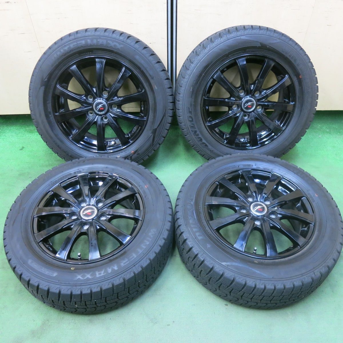 バリ溝 22年 キレイ 9.5分 スタッドレス 195 65R15 ダンロップ ウインターマックス WM02 Fang ファング 15インチ PCD114.3 5H 5092903SKス