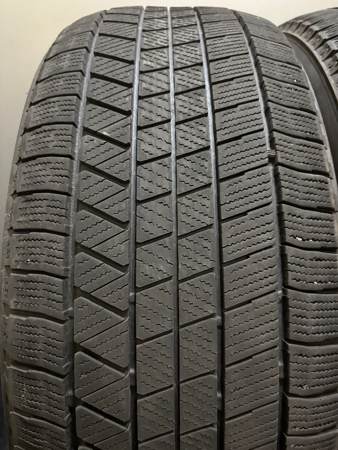 45R19 BRIDGESTONE
