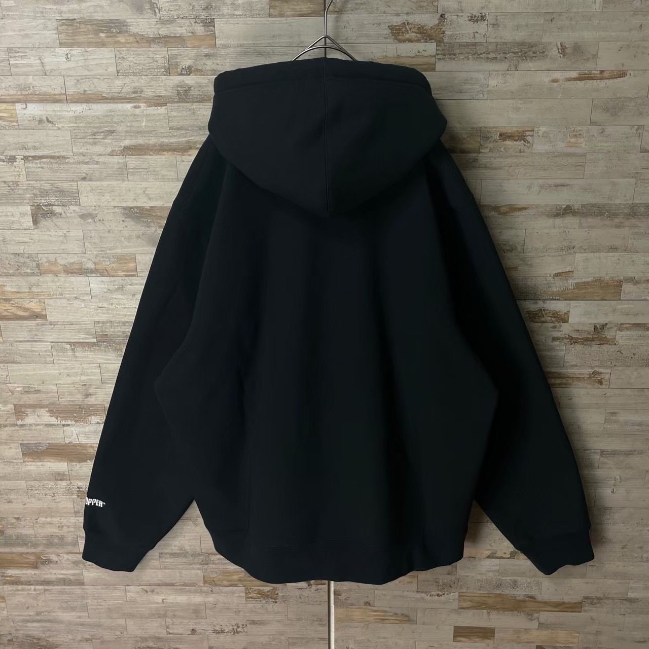 2887【美品・人気モデル】シュプリーム☆スモールボックスロゴ 防風ジャケット 2887【美品・人気モデル】シュプリーム☆スモールボックスロゴ