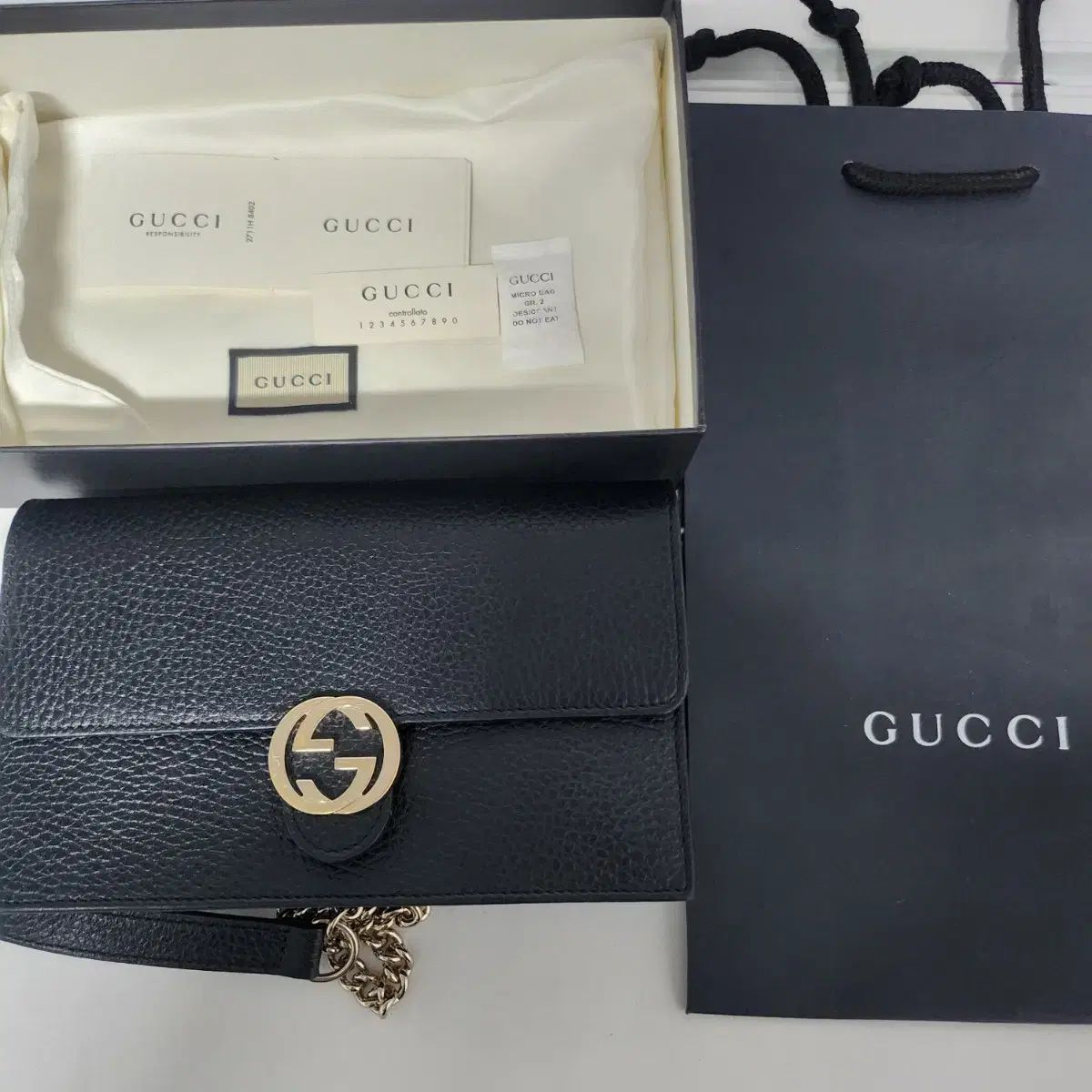 正規品 GUCCI グッチ インターロッキング ミニ チェーン クロスバッグ ブラック