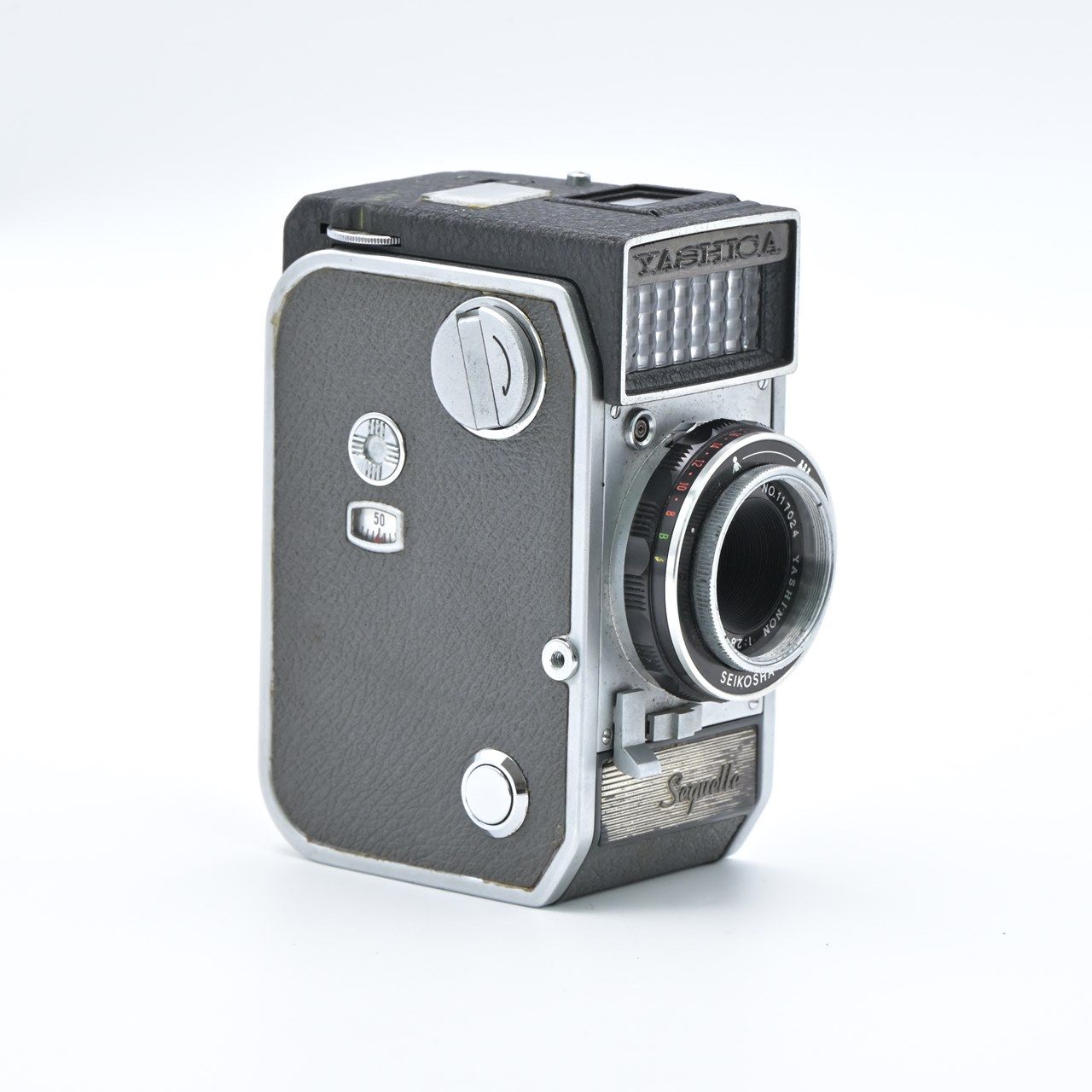 ハーフカメラ フィルムカメラ Yashica Sequelle ヤシカ セクエル ハーフカメラ フィルムカメラ Yashica Sequelle ヤシカ セクエル