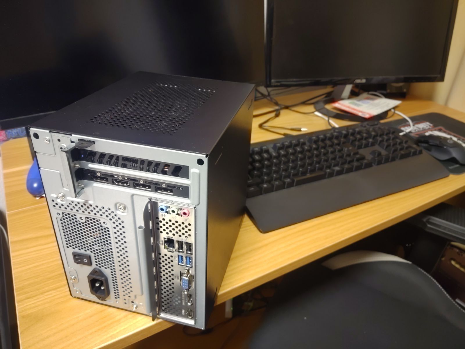 コンパクトゲーミングPC - メルカリ