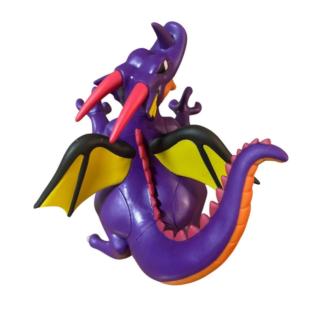 新品未開封 ドラゴンクエスト 伝説の魔王 フィギュア 竜王 りゅうおう