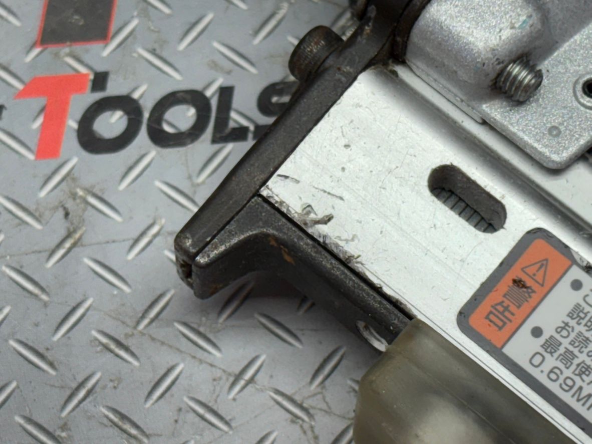 〇〇 マキタ AT422CA 軽天タッカ エアタッカ makita ハンズクラフト佐賀 HRDEVELOPMENT_JP