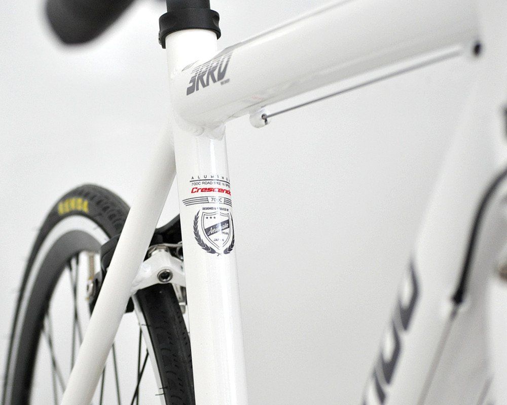 シマノ16段変速 アルミフレーム 700C A-23 CRESCENDO(クレシェンド