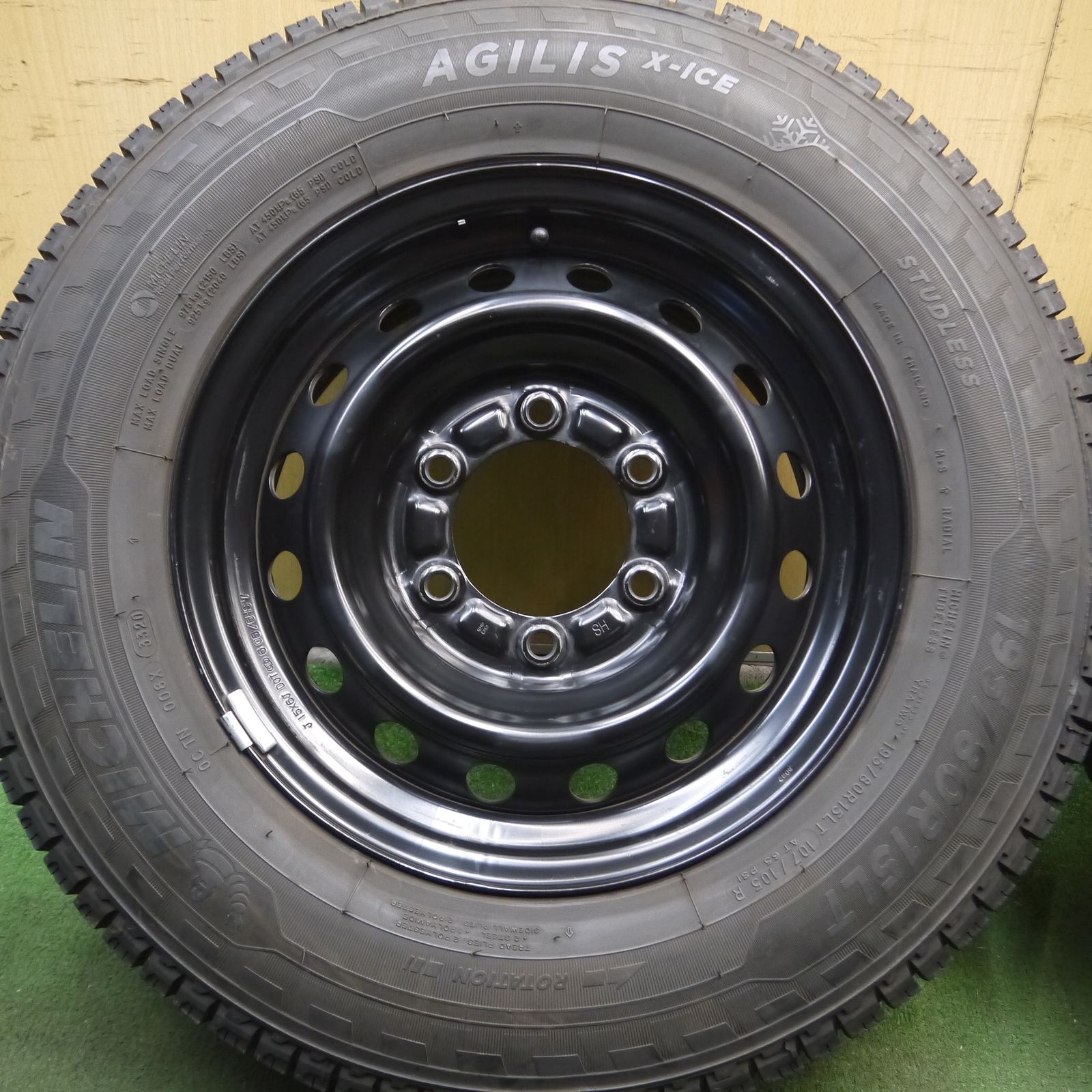 豊富な新作▼ミシュラン アジリス 195/80R15LT 107/105 ハイエスキャラバンなど 中古品