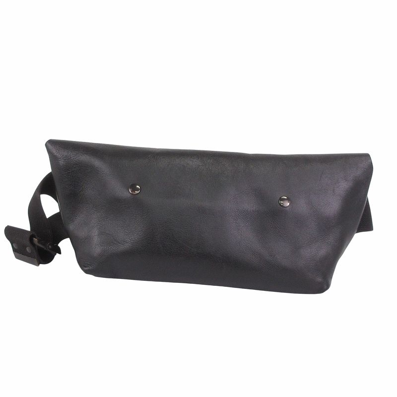 Uni&CO. ユニアンドコー ショルダーバッグ Uni&co. ユニアンドコー メッセンジャーバッグ XSサイズ レザー