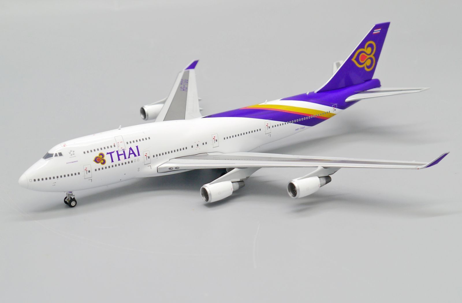 747-400 HS-TGG