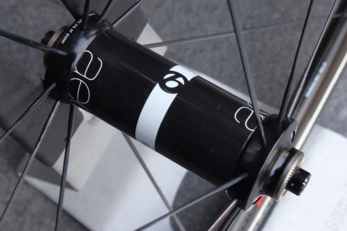 ボントレガー Aeolus XXX Tubular impre2016dec-581re.jpg?itok=