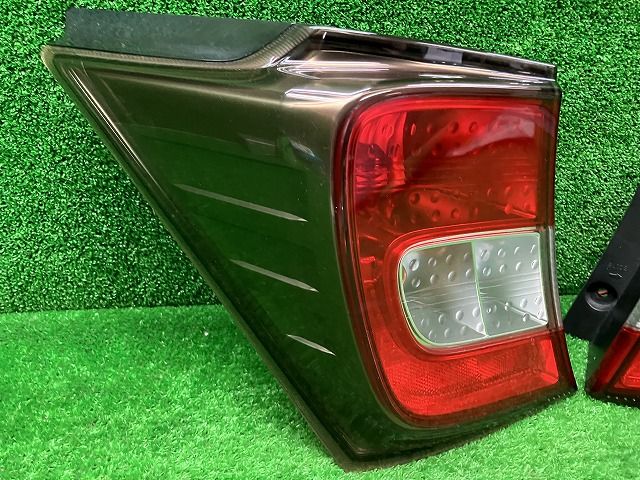 ホンダ フリード 純正テールレンズ 左右セット GB3 HONDA フリード GB3