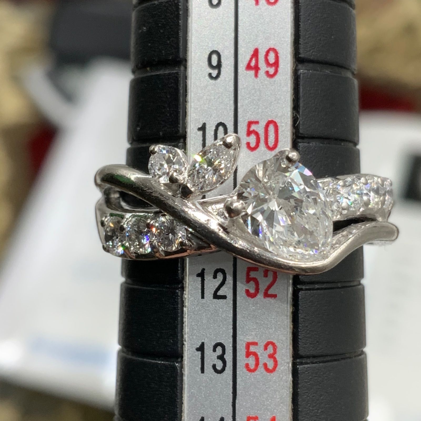 pt900 ダイヤモンドリング 7.3g 0.608ct 0.40ct 約11号 鑑定書