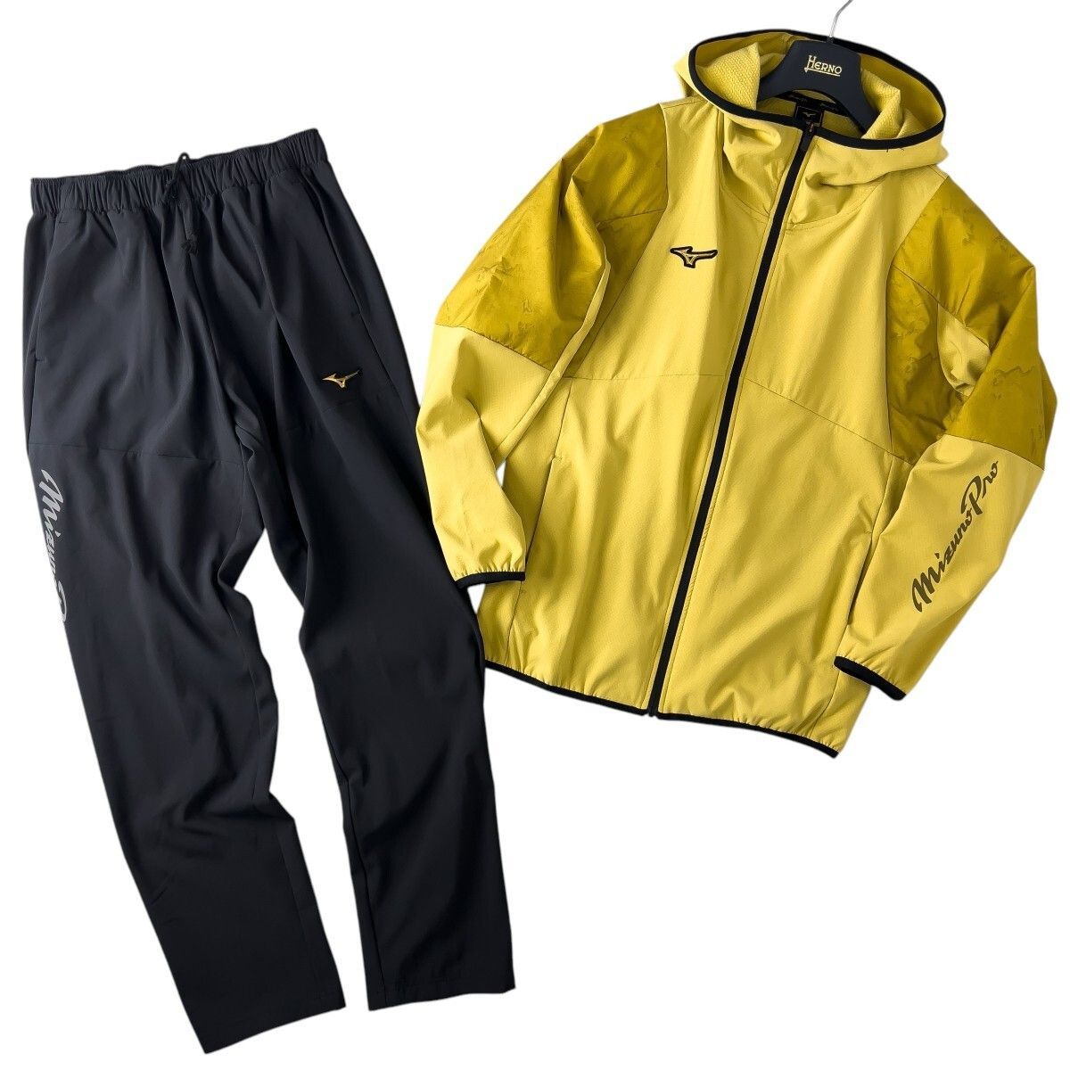 美品 Mizuno Pro ミズノプロ ウインドブレーカー 上下 セット L 