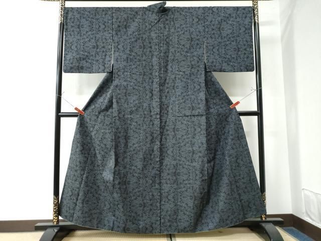 平和屋着物 本場大島紬 7マルキ 草花文 正絹 CAAW8176yc