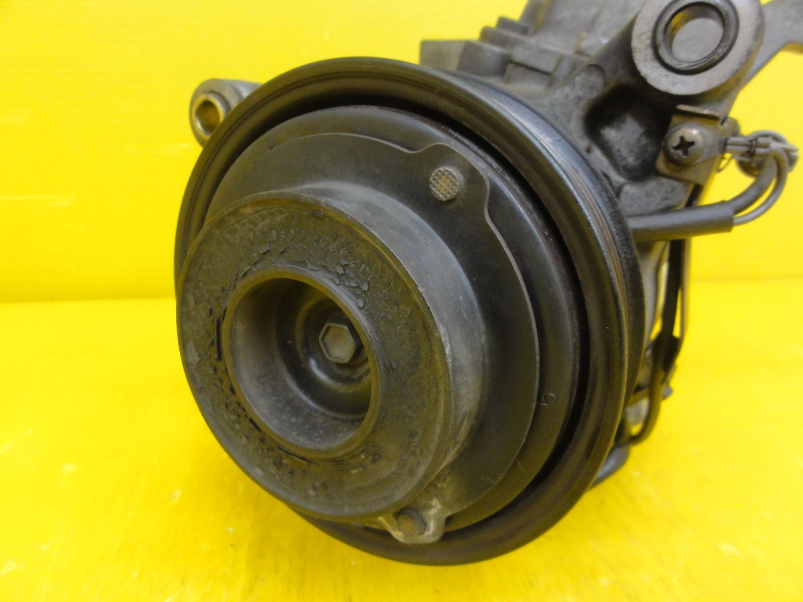 平成13年車 トヨタ JCG10 プログレ エアコンコンプレッサー クーラー DENSO 447220-8790 F30650 5