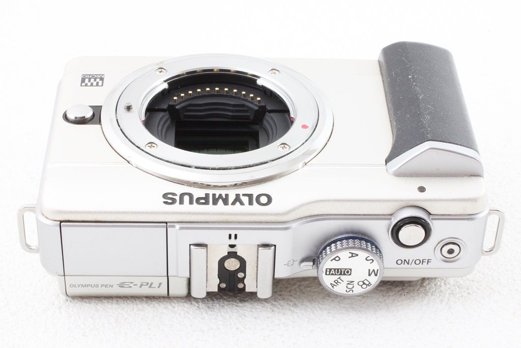 美品 OLYMPUS オリンパス PEN Lite E-PL1 レンズキット ミラーレス機 