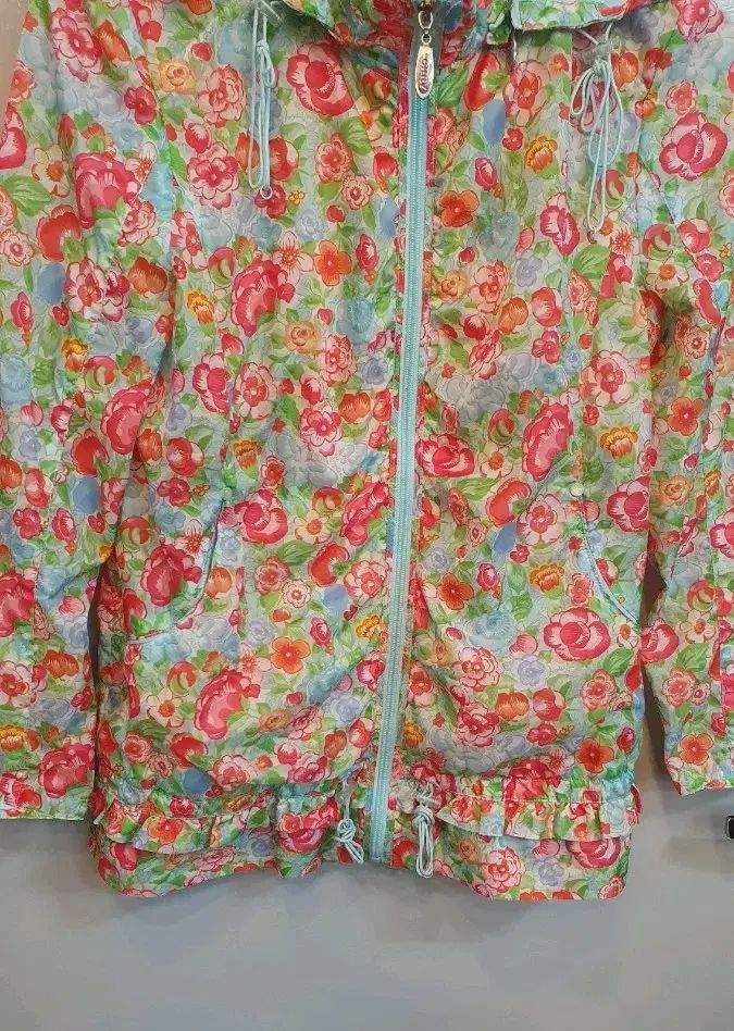 OILILY オイリリー 花柄 レディース フード ウィンドブレーカー ジャケット Sサイズ