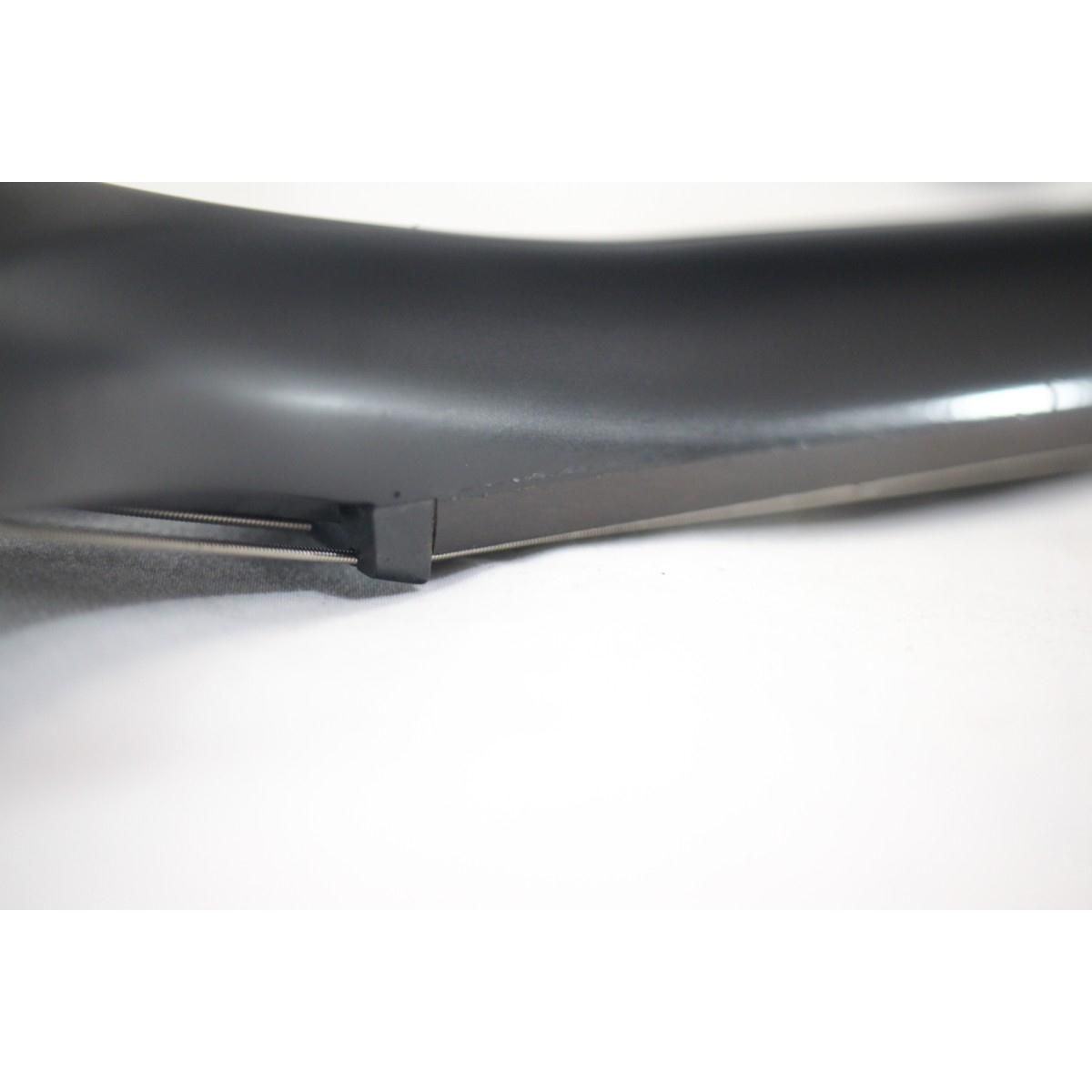 ＴＨＵＮＤＥＲＢＩＲＤ