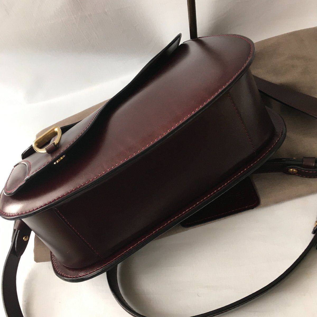 極美品 鞄いたがき レザー ITAGAKI サドル バッグ 定価132000円 