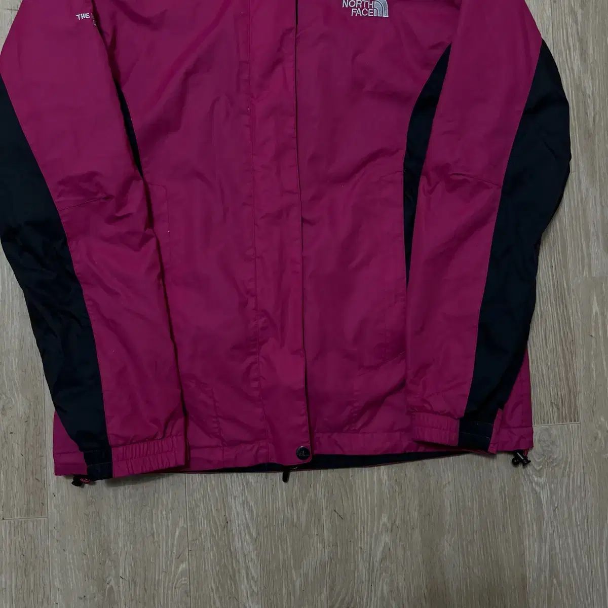 【新品タグ付き】ザノースフェイス ウィンドブレーカー レディースS 楽天市場】送料無料 ザ・ノース・フェイス レディース ウィンド