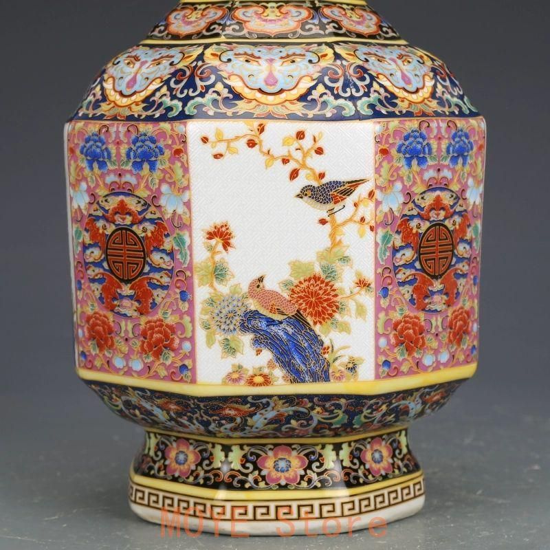 雍正琺瑯彩蒜頭瓶 景徳鎮 陶磁器 装飾品 現代工芸品 美術品 置物 雍正琺瑯彩蒜頭瓶 景徳鎮 陶磁器 装飾品 現代工芸品 美術品 置物