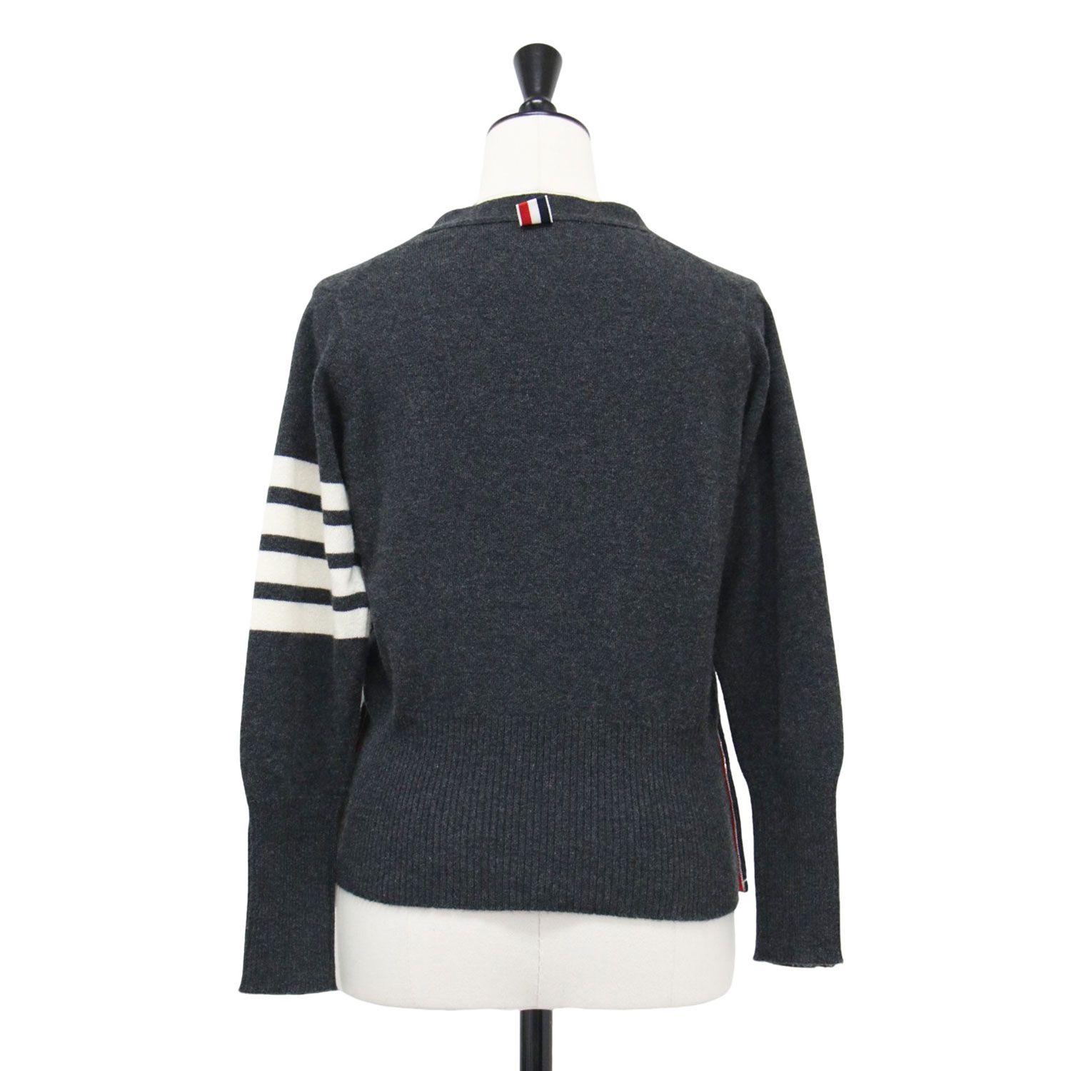 THOM BROWNE トムブラウン カーディガン チャコールグレー サイズ 1 S | 4BAR カーディガン | ニット | Vネック 長袖 ショート丈 ライン入り ウール | トップス セーター レディース