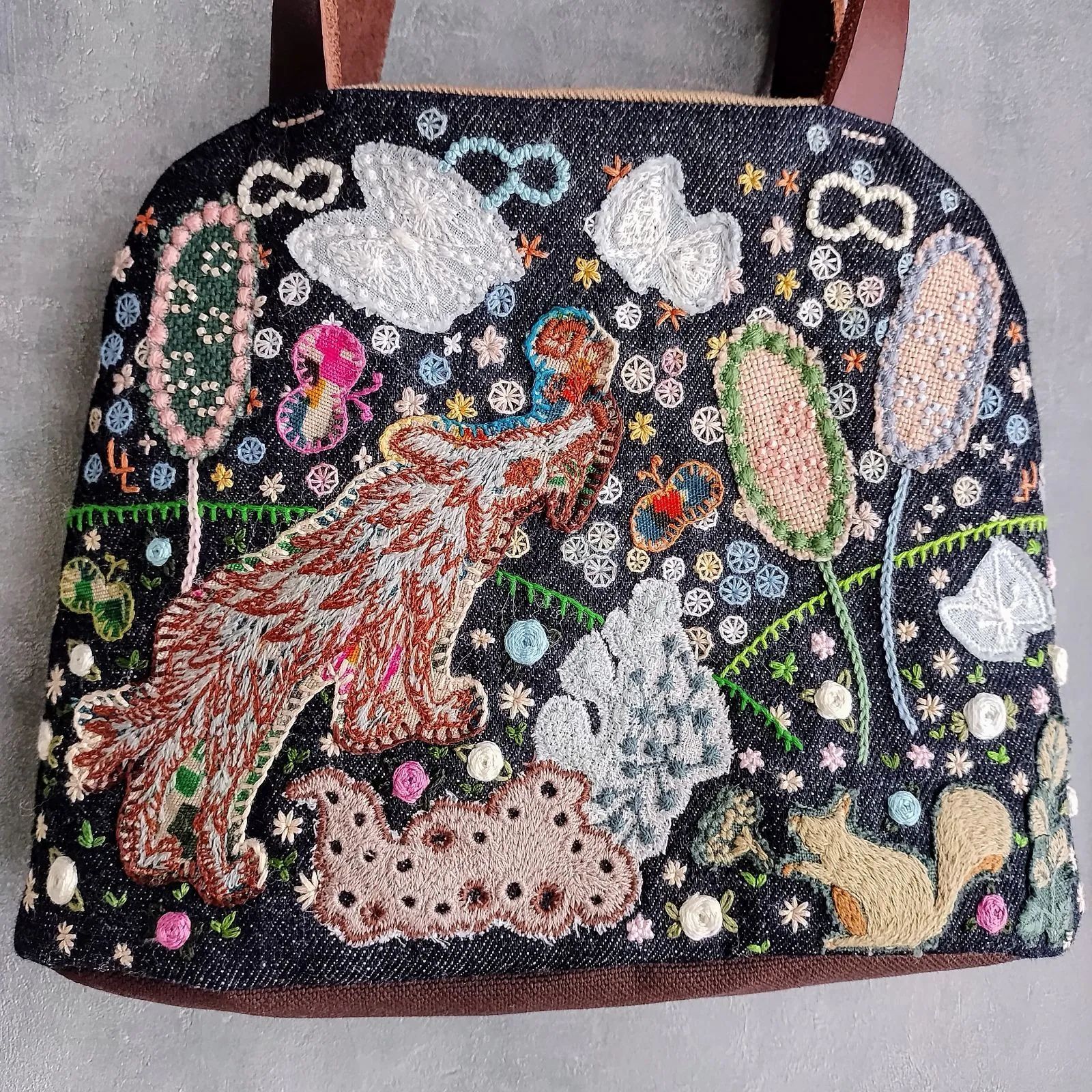 ミナペルホネン 生地使用 wolf&flower パッチワークトート wolf