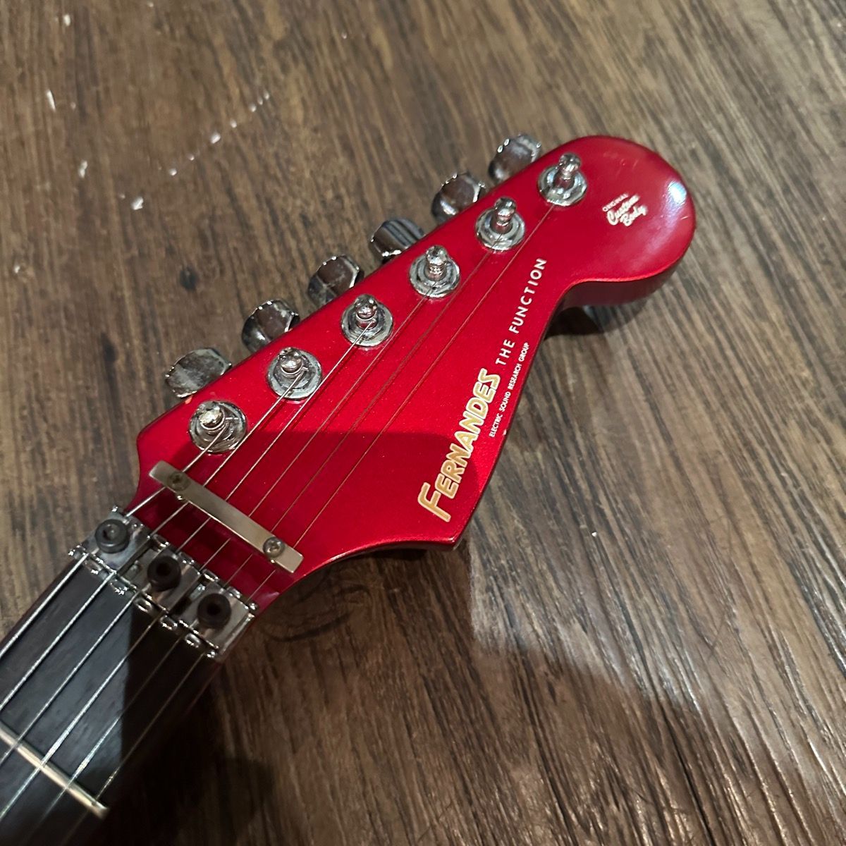 Fernandes FST-65 Electric Guitar エレキギター フェルナンデス