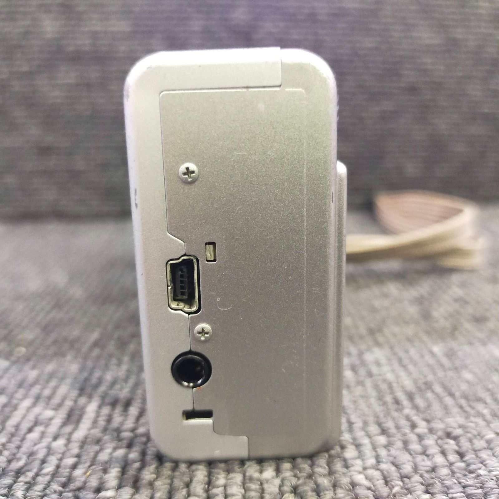 Canon IXY DIGITAL コンパクトデジタルカメラ 400万画素 PC1038 E18 