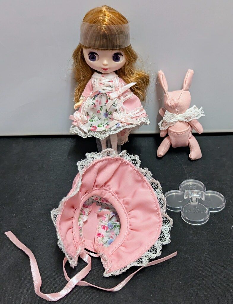 プチブライス タティアンナブラック 開封品 used