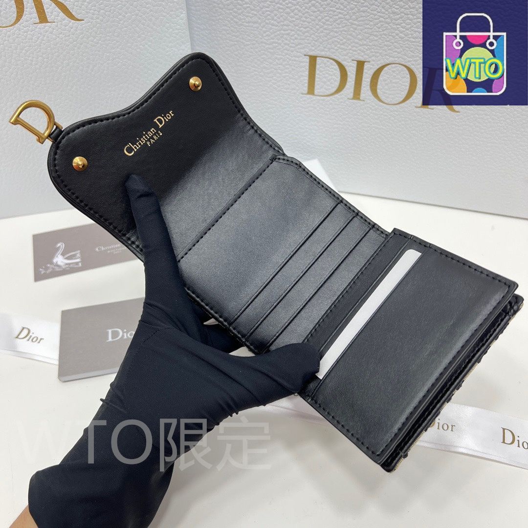 今日 Dior