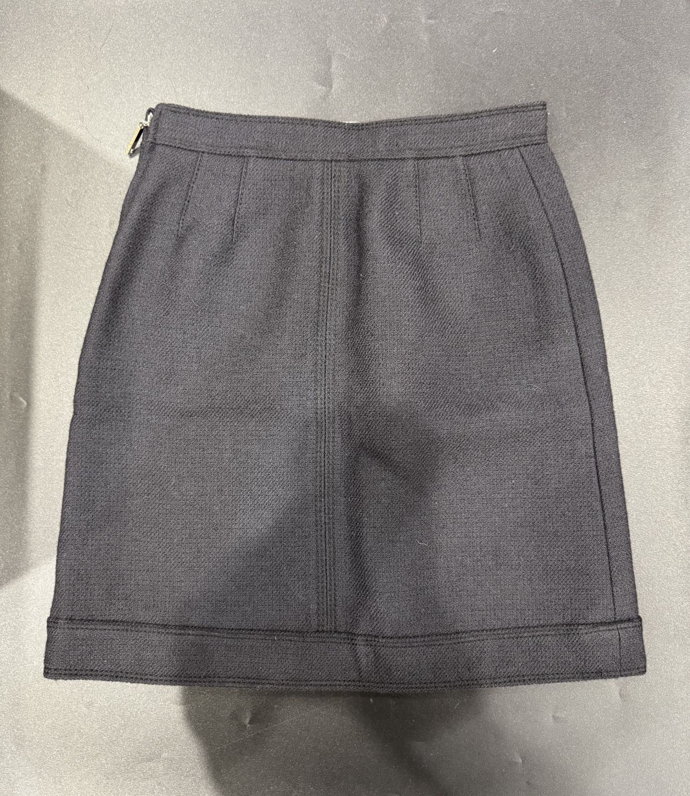 LOUIS VUITTON スカート ミニ タイト ネイビー 34 D25072381