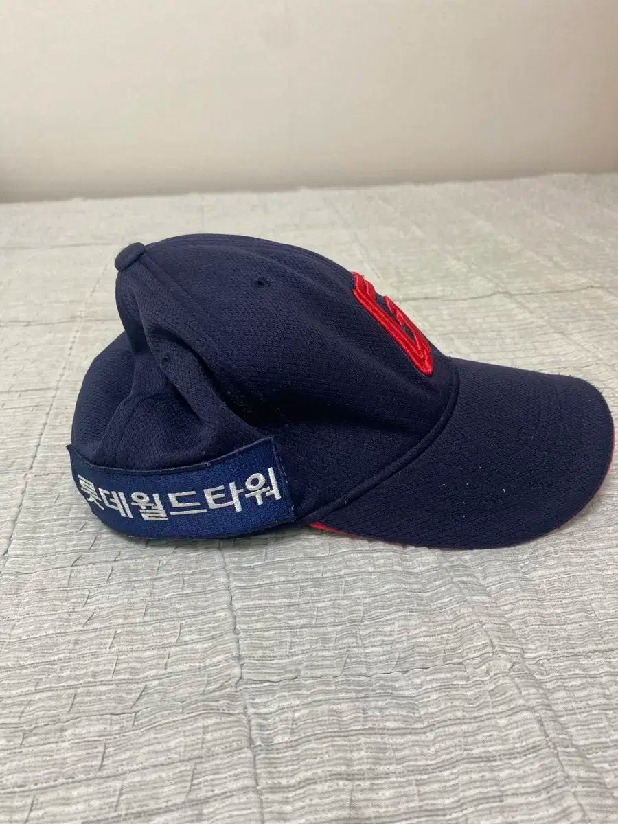 2025 ロッテ ジャイアンツ プロフェッショナル 帽子 58