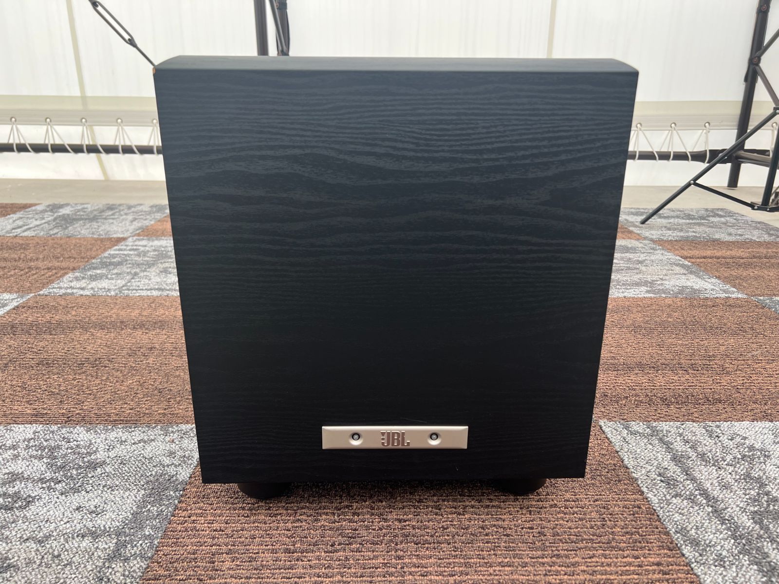 JBL（ジェイビーエル） PB12/100 Power Base アンプ内蔵 パワードアクティブサブウーファー - メルカリ