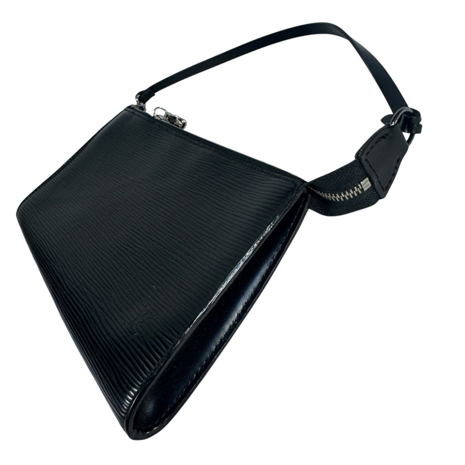 LOUIS VUITTONエピ アクセソワール BLACK LOUIS VUITTON◇ポシェット